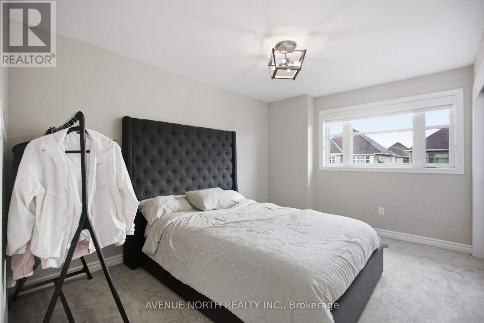 3 Bed, 3 Bath House for Sale in Ottawa – 275 TROLLIUS WAY, Ottawa – MLS# X13687316 - Image 26