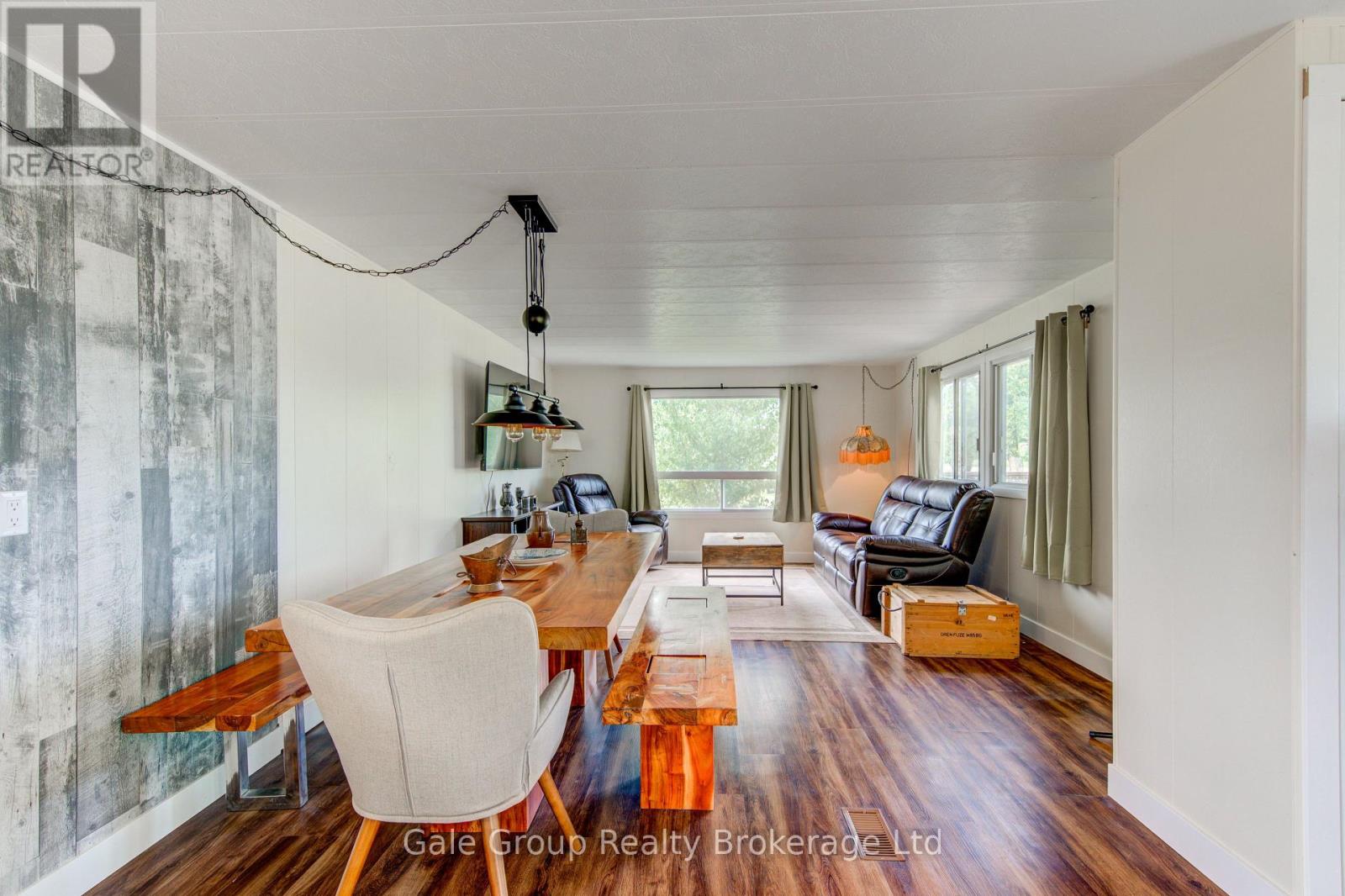 32 PINEVIEW AVE AVENUE - Image 23