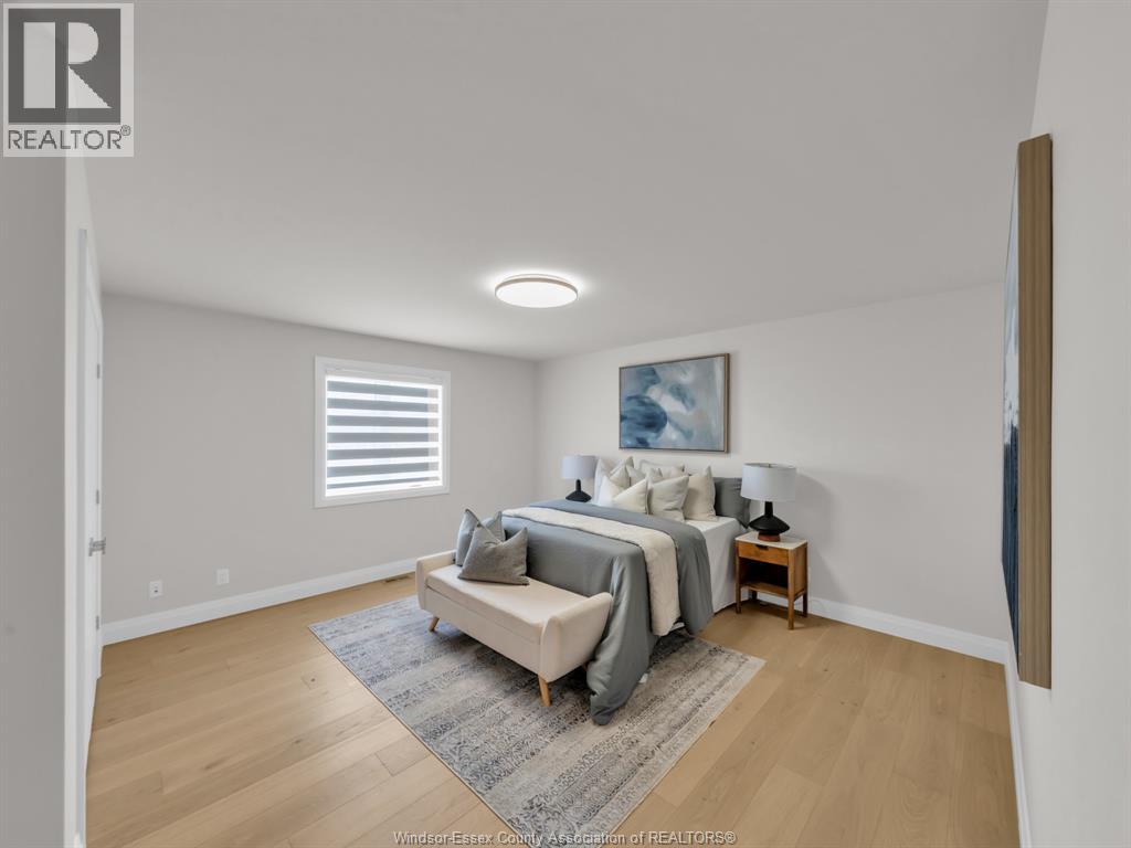 664 LINDEN - 32
