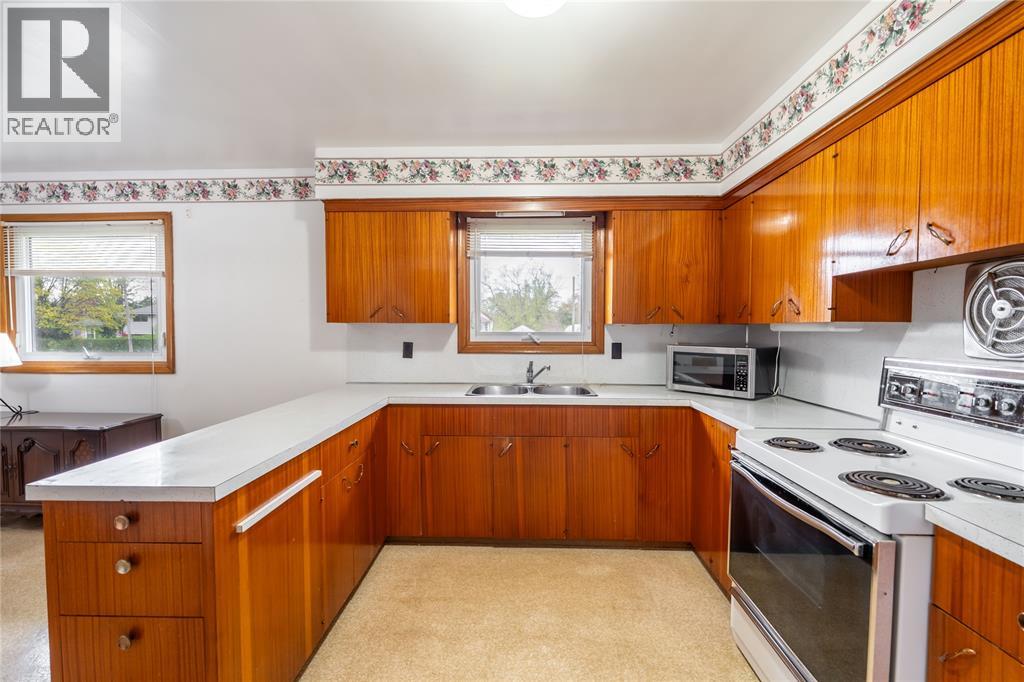 1003 MICHIGAN AVENUE - Image 10