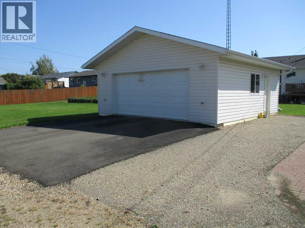 222 3rd Avenue SW - 8