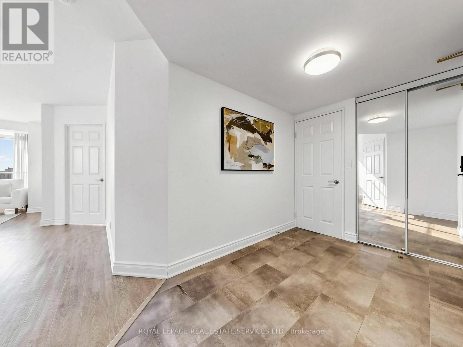 #3505 23 HOLLYWOOD AVENUE - 22