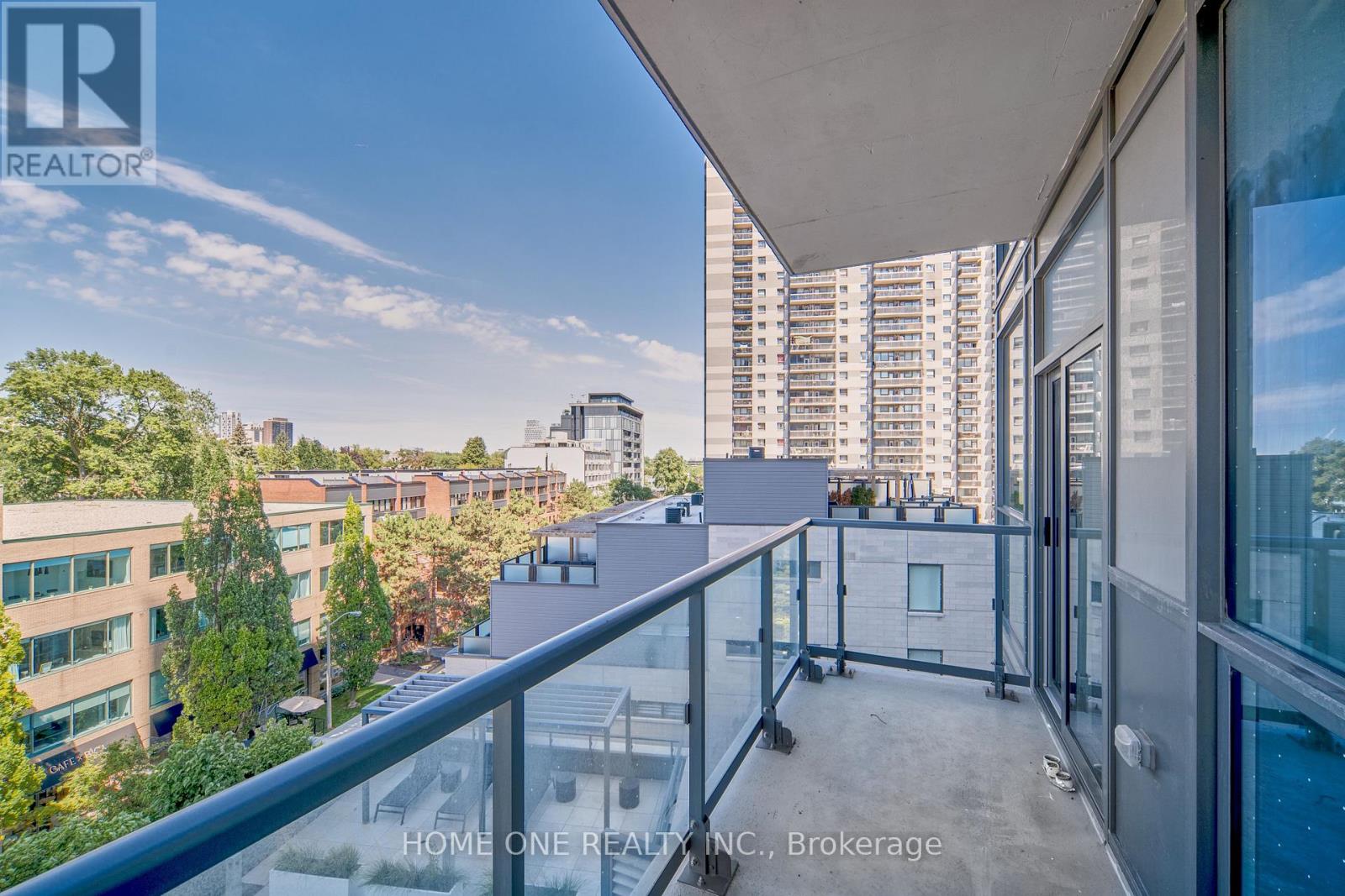 #404 181 BEDFORD ROAD - Image 43