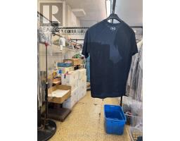 852 Sheppard Avenue W, Toronto, ON M3H2T5 Photo 8