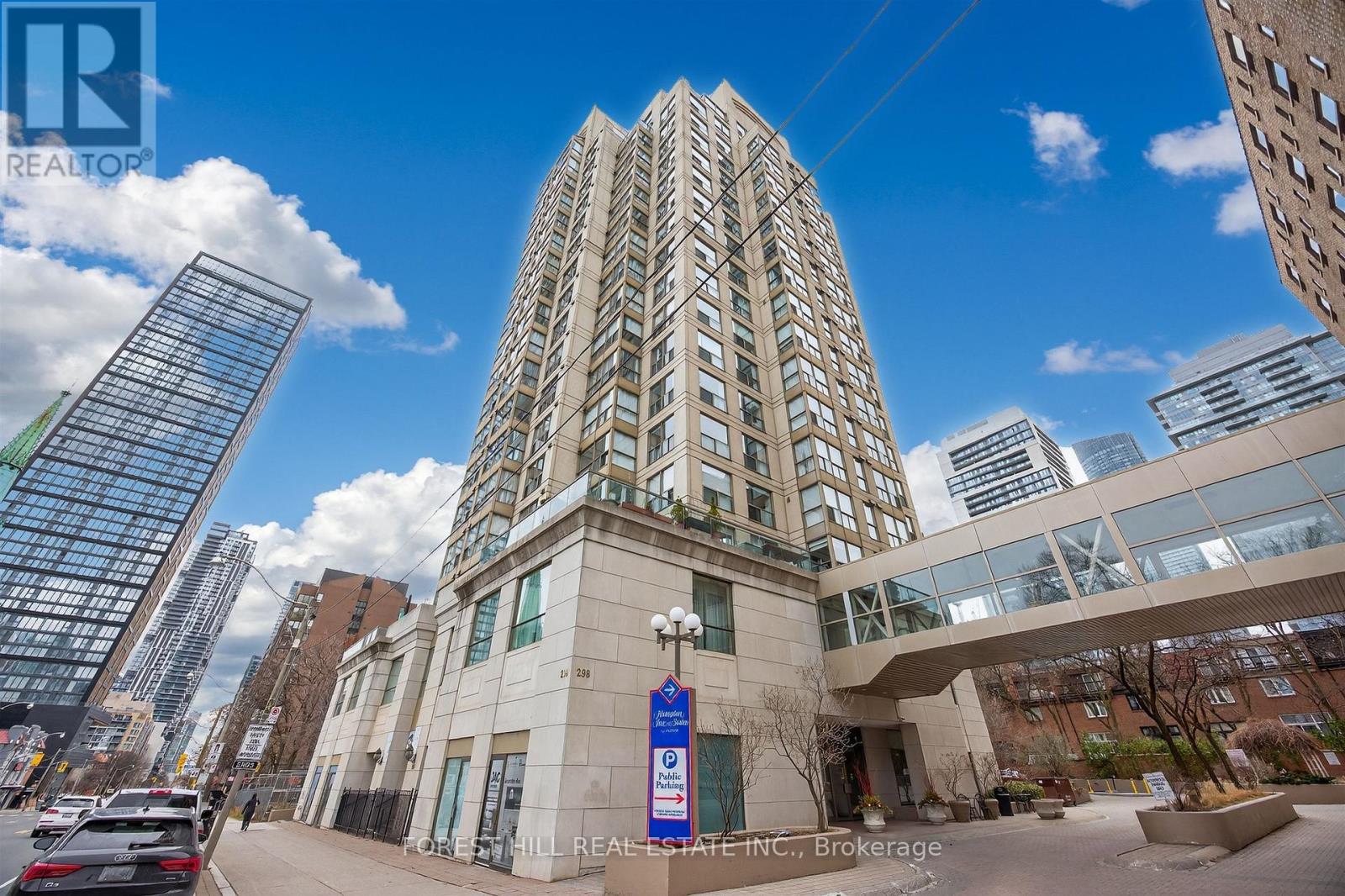 #PH 3 298 JARVIS STREET - 42