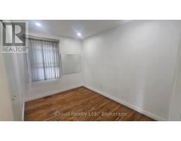 Main - 32 Frey Crescent, Toronto, ON M1R2C6 Photo 11