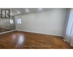 Main - 32 Frey Crescent, Toronto, ON M1R2C6 Photo 7