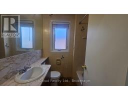 Main - 32 Frey Crescent, Toronto, ON M1R2C6 Photo 9