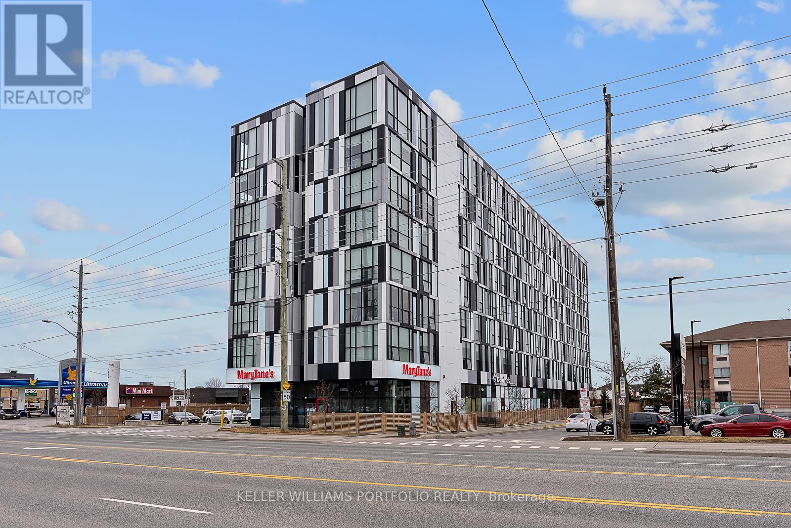310 - 1900 SIMCOE STREET N