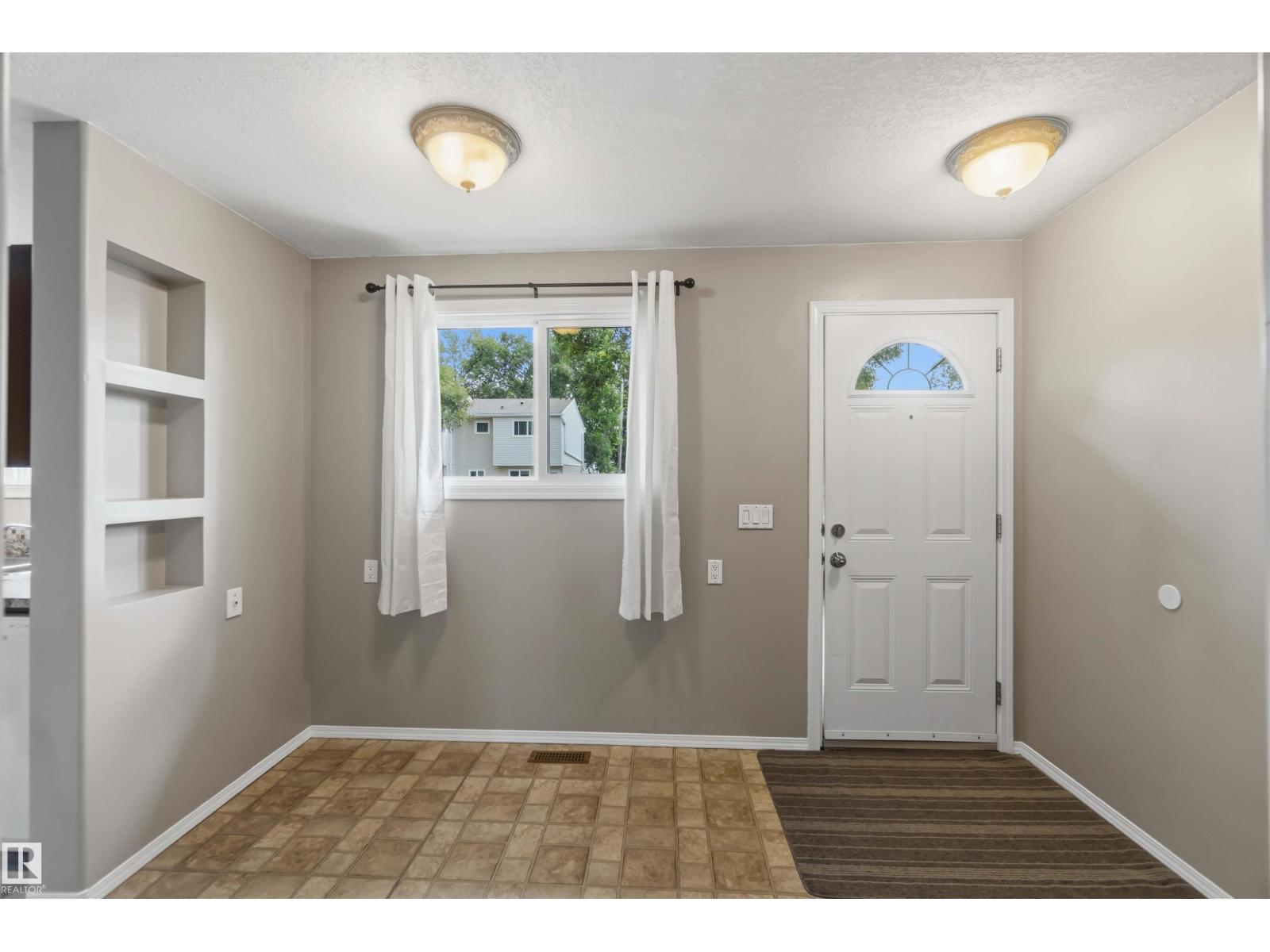 #103 5231 51 ST - Image 8