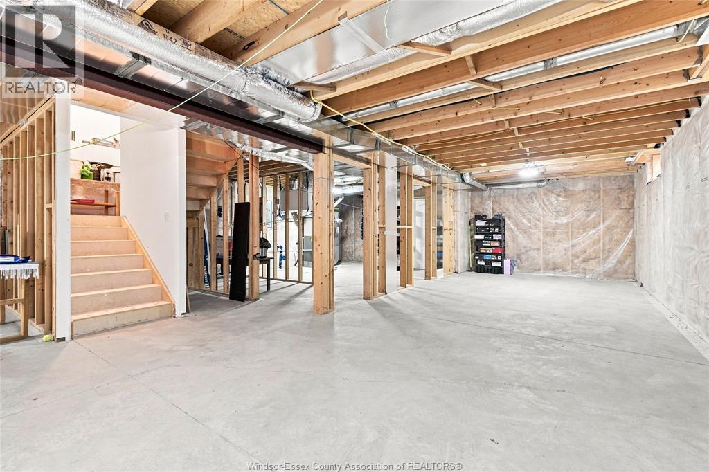 335 BENSON COURT - 36