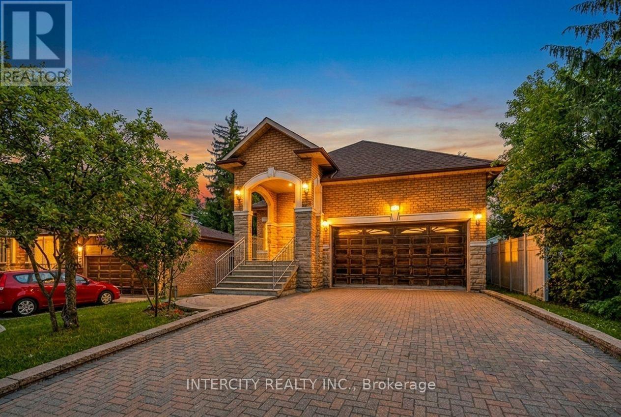 Listing photo of 42 OAK AVENUE
