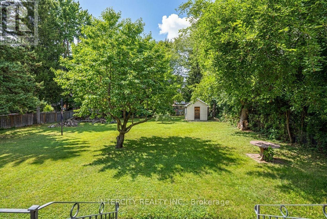 42 OAK AVENUE - Image 43