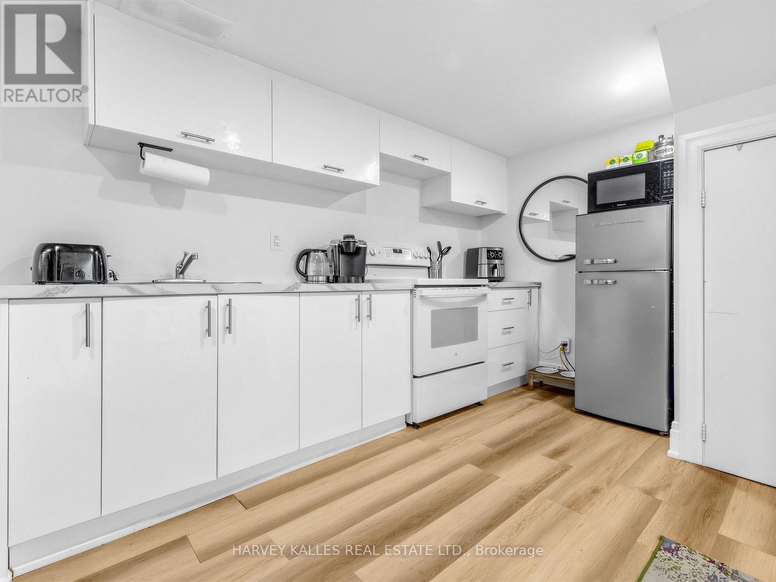 123 SAND ROAD - 17