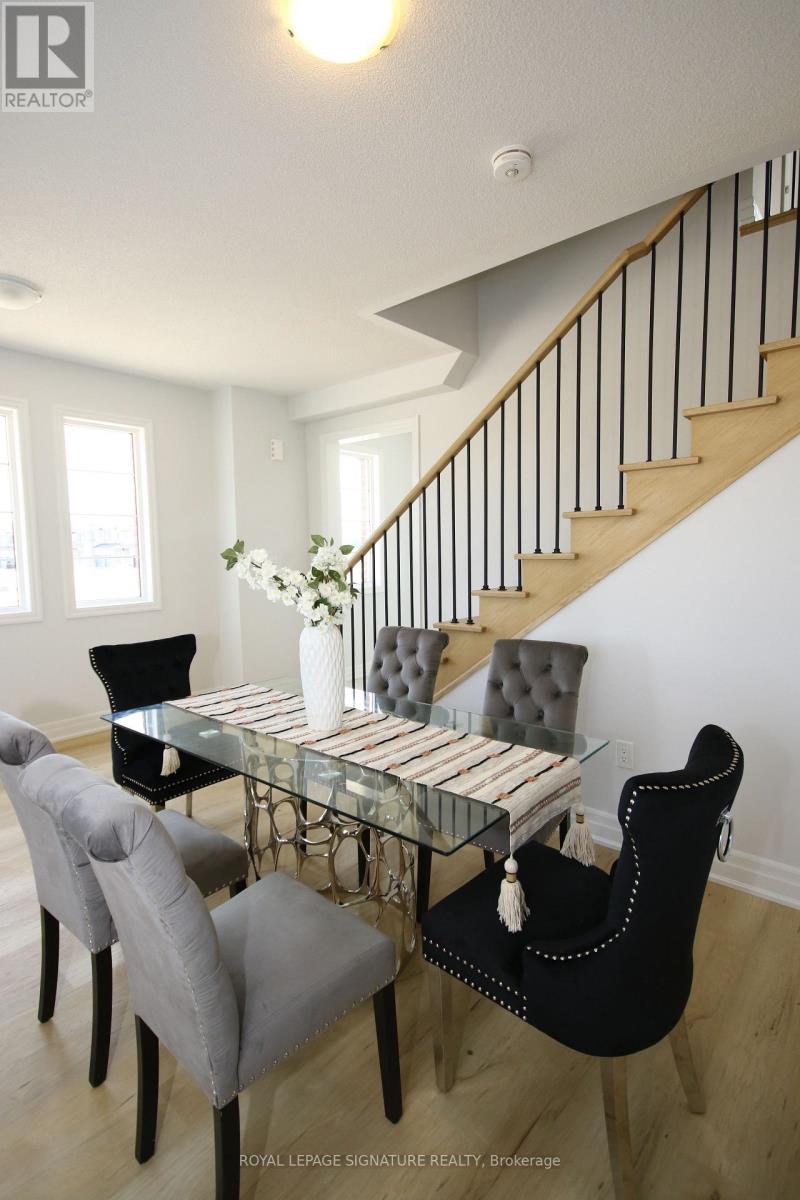 131 UNION BOULEVARD - Image 33