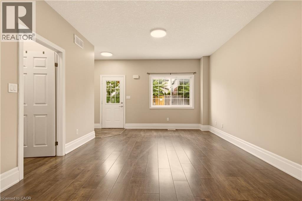 #14 1180 COUNTRYSTONE Drive - 7