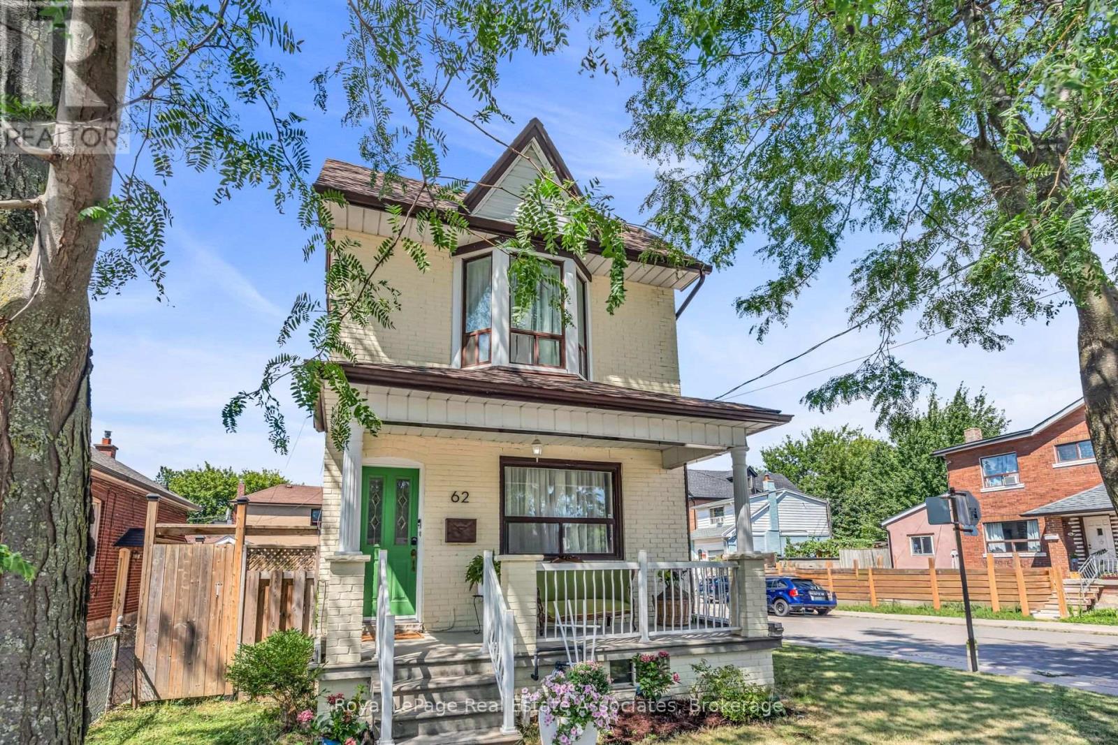62 ROWNTREE AVENUE - 2