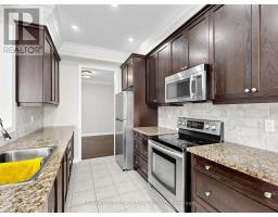 61 Campwood Crescent, Brampton, ON L6P3S8 Photo 13