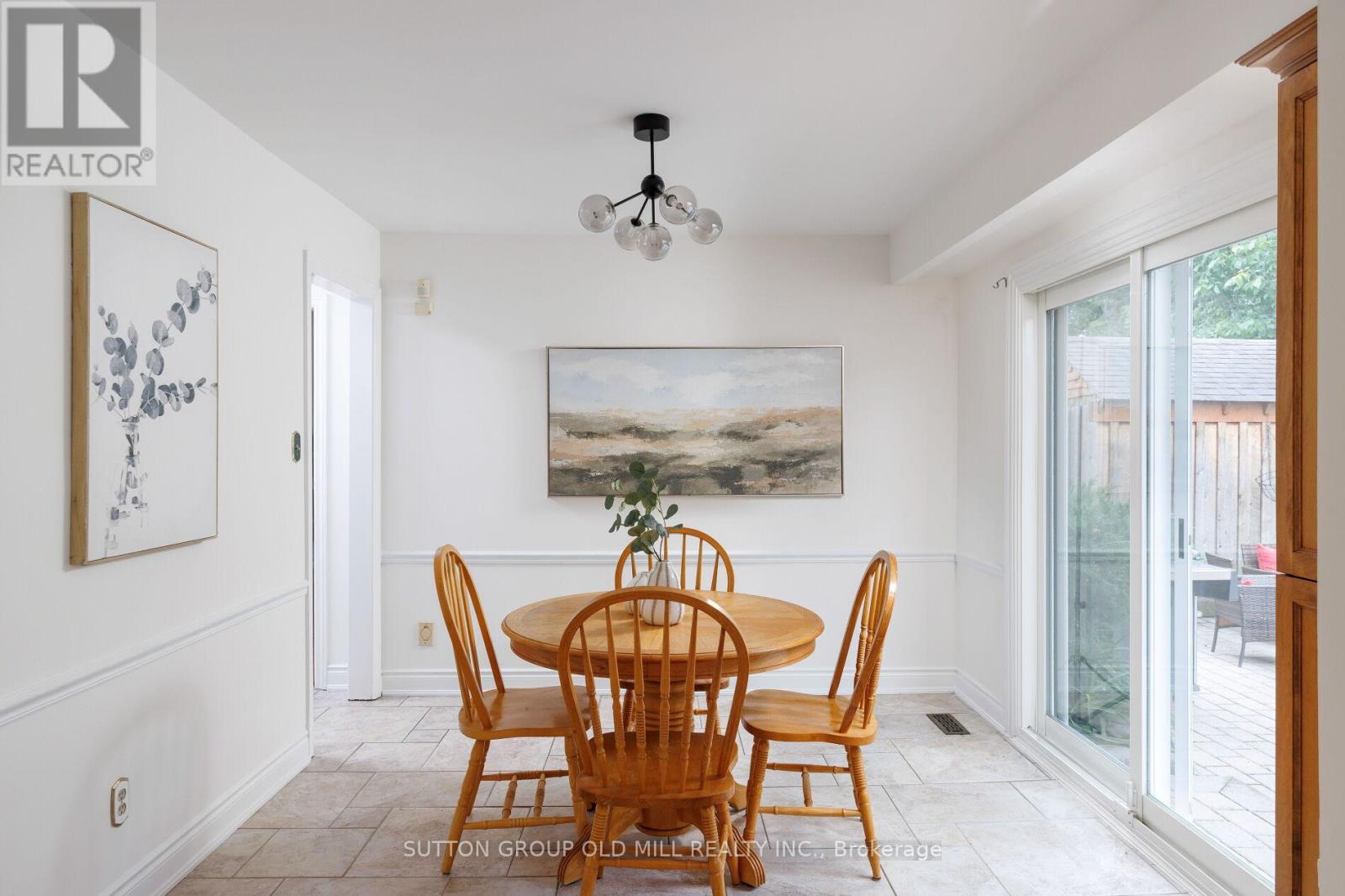 853 KOWAL DRIVE - 17