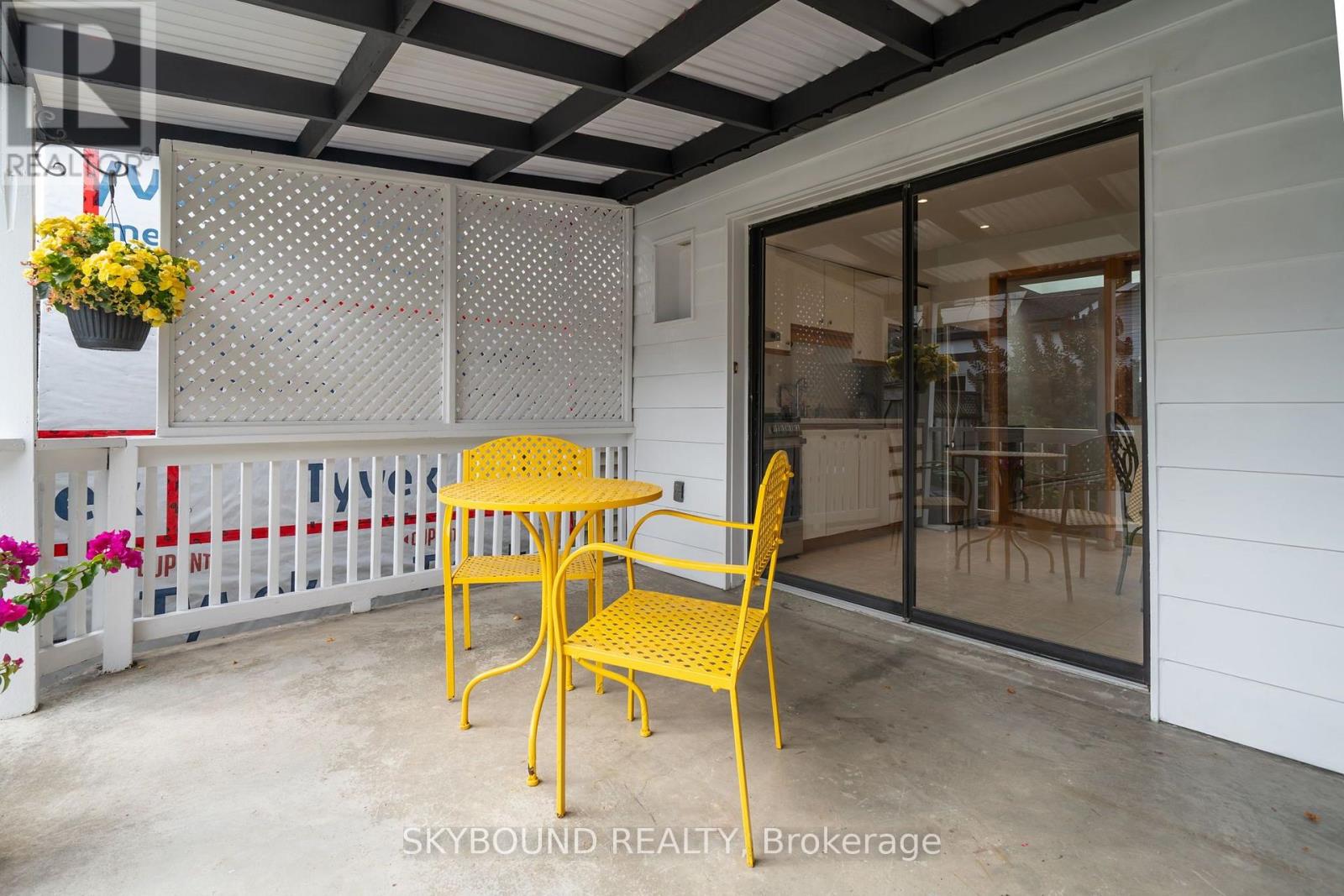 313 SILVERTHORN AVENUE - 5