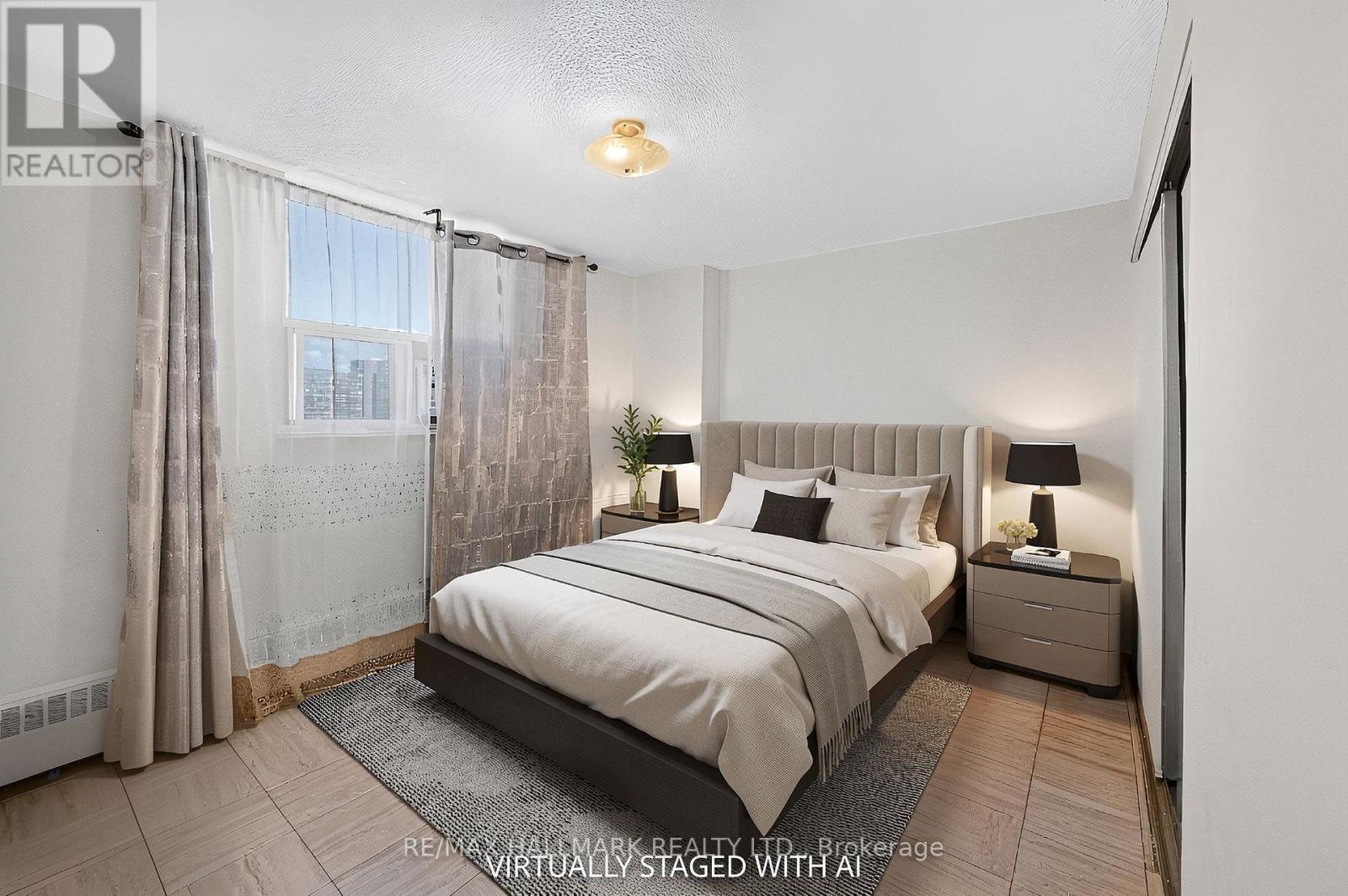 #912 370 DIXON ROAD - 16