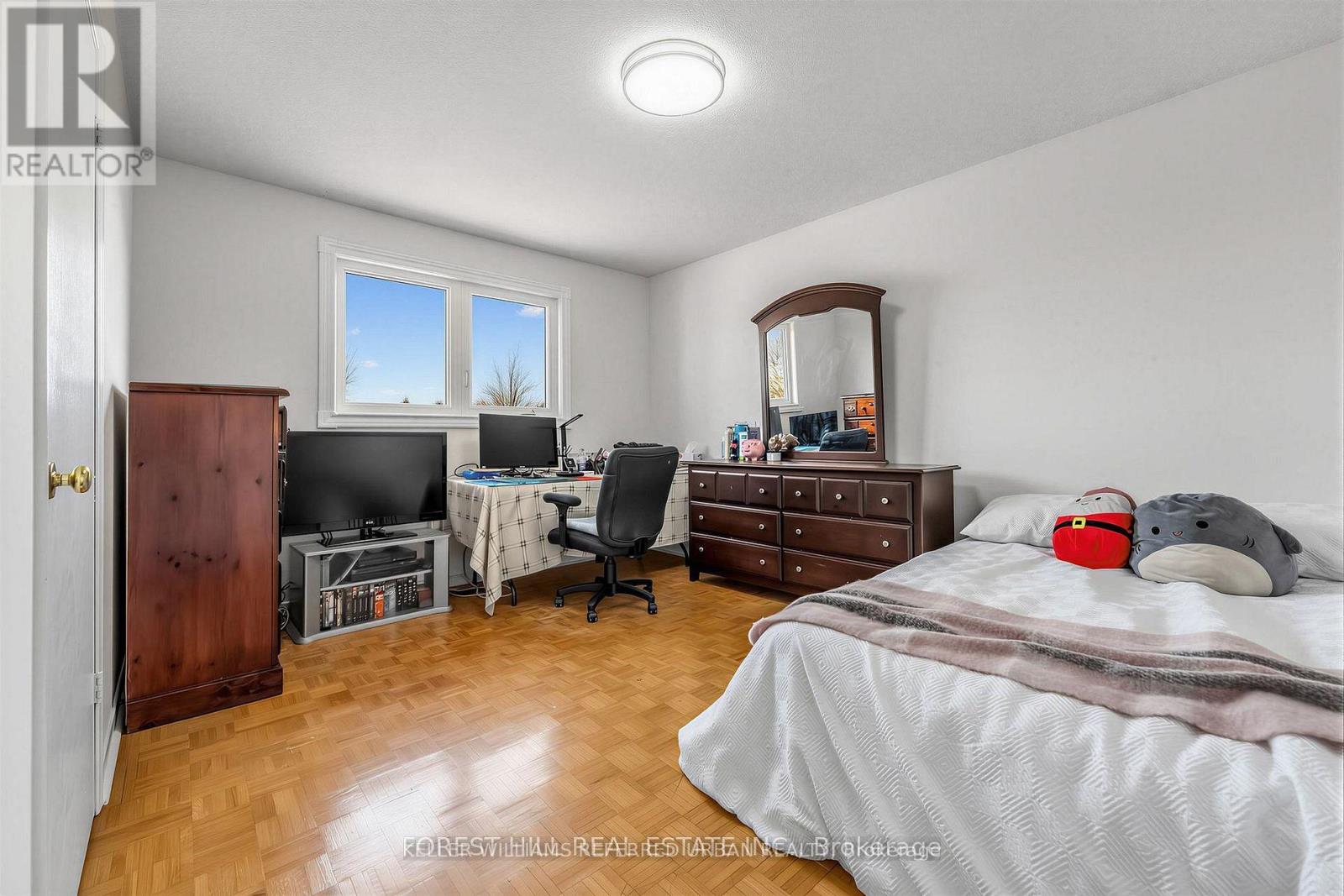 4129 MOLLY AVENUE - 18