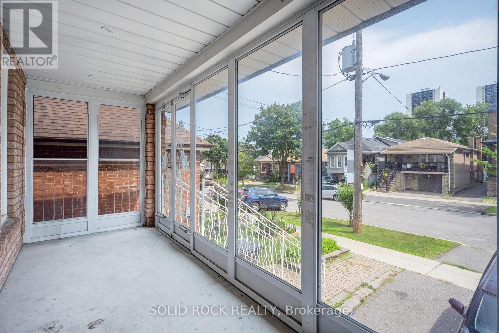 18 MAPLE BUSH AVENUE - 2