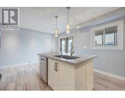 18 Maple Bush Avenue, Toronto, ON M9N1S6 Photo 14