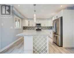 18 Maple Bush Avenue, Toronto, ON M9N1S6 Photo 15