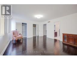 18 Maple Bush Avenue, Toronto, ON M9N1S6 Photo 22