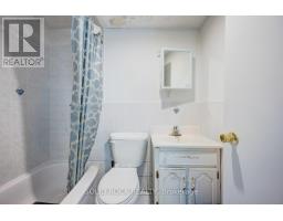 18 Maple Bush Avenue, Toronto, ON M9N1S6 Photo 42