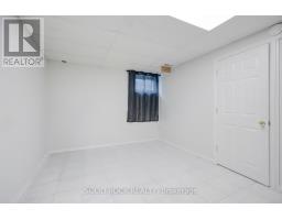 18 Maple Bush Avenue, Toronto, ON M9N1S6 Photo 43