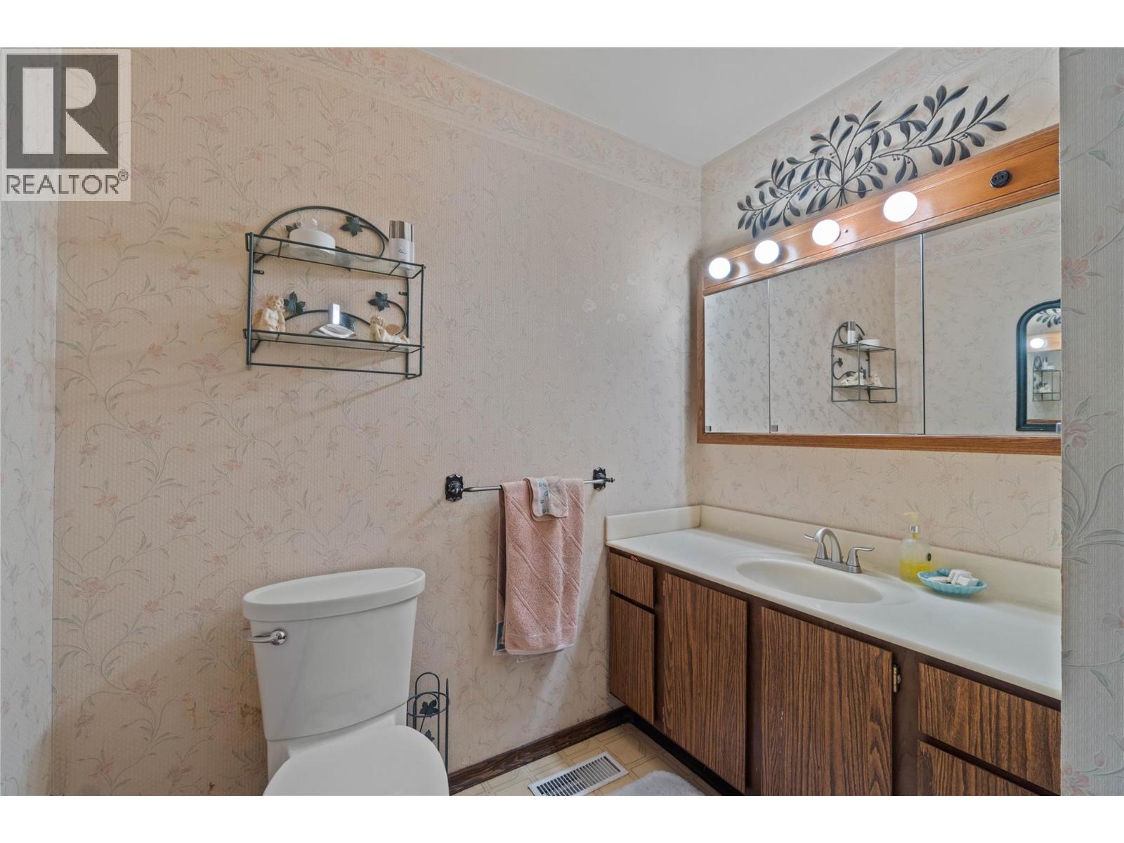 857 ORCREST Drive - 19