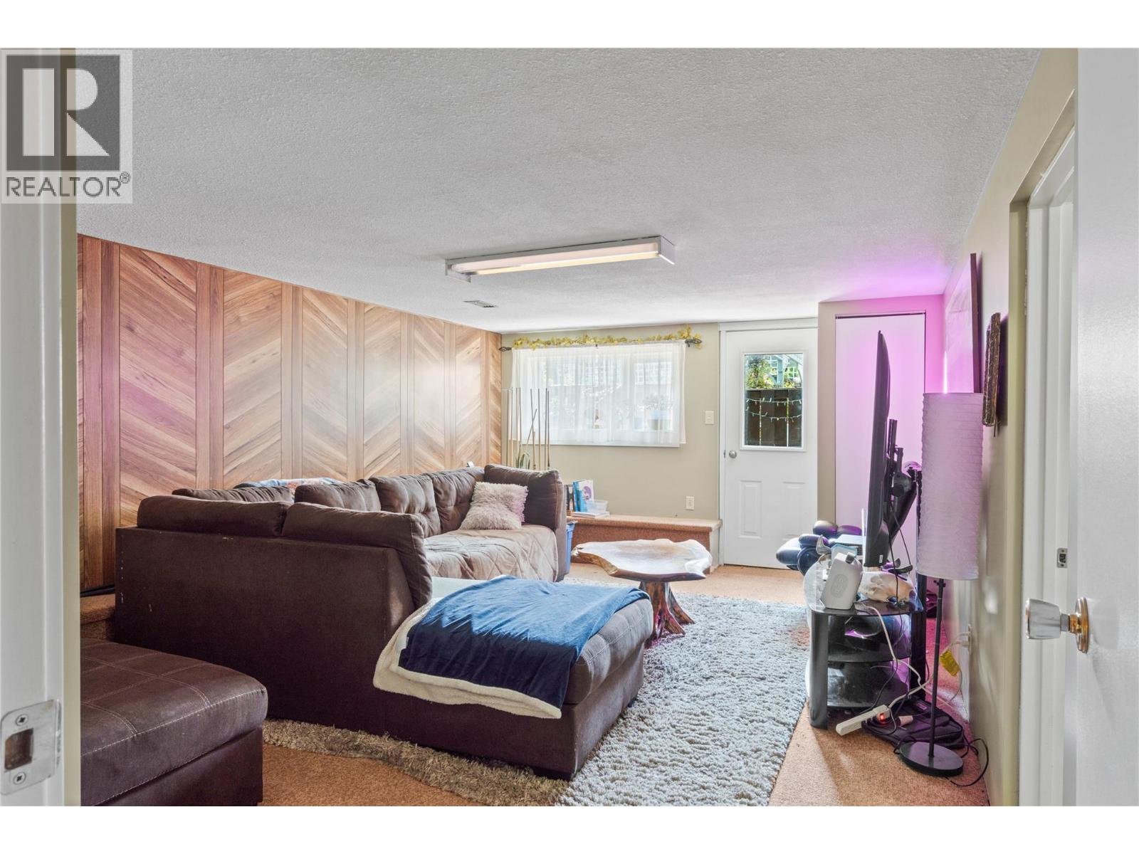 857 ORCREST Drive - Image 23