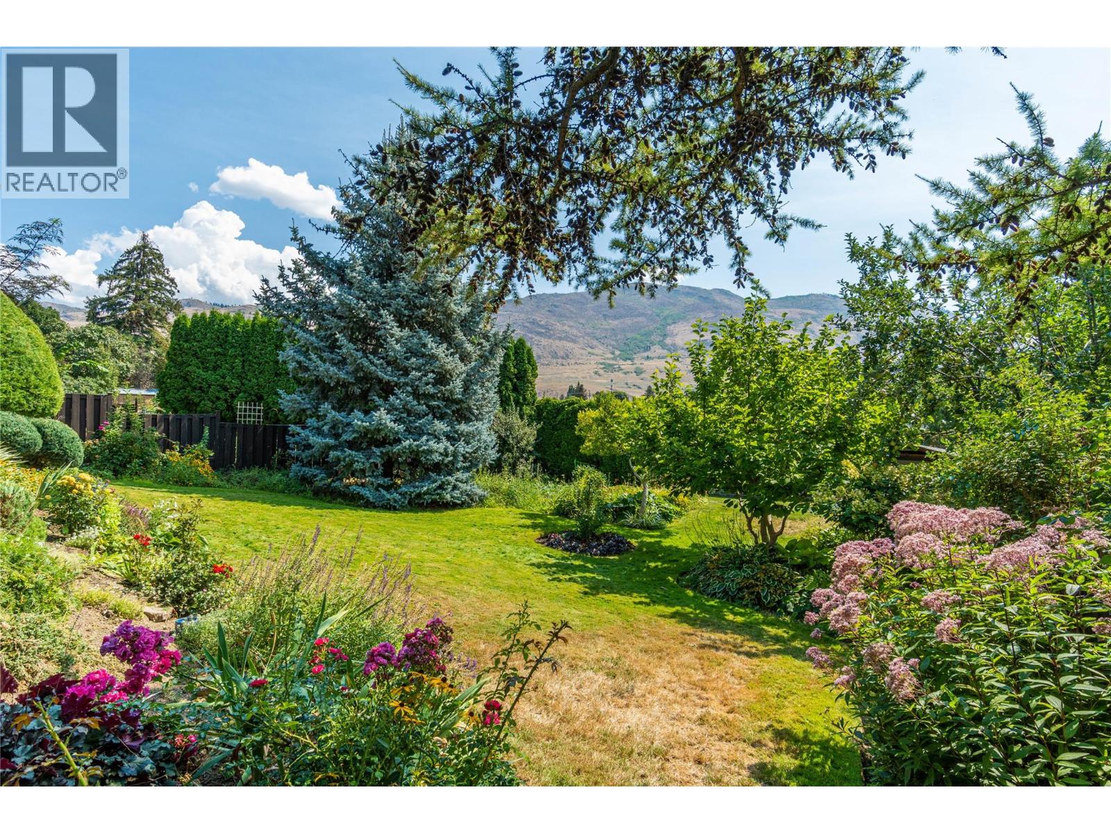 857 ORCREST Drive - 32