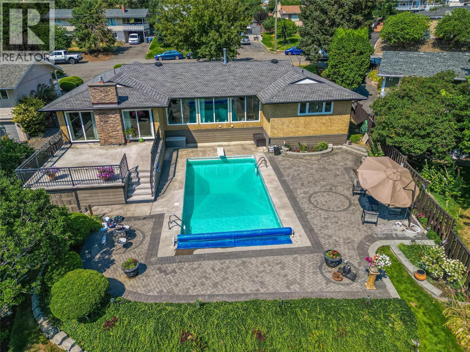857 ORCREST Drive - Image 4