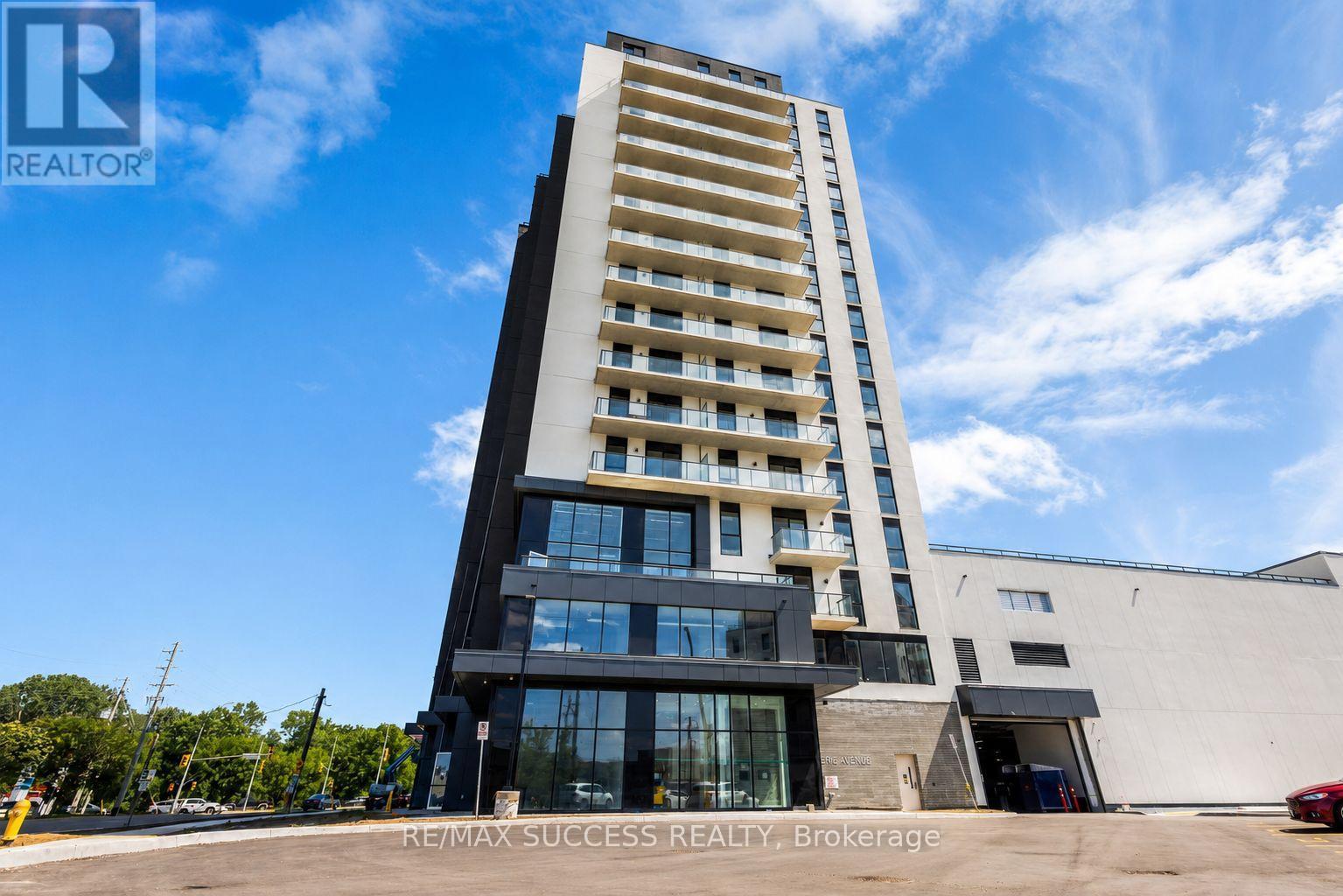 1203 - 33 ERIE AVENUE