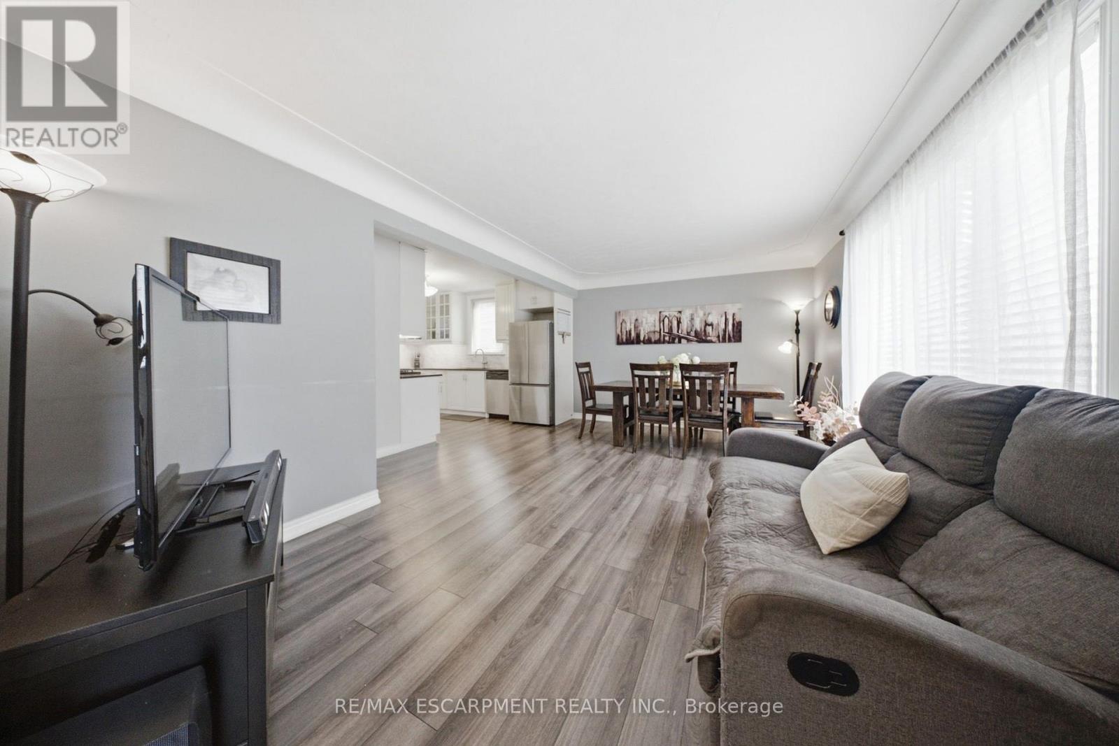 203 WEST 31ST STREET - 6