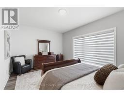 Bathroom - 25 Sunrise Court, Fort Erie, ON L0S1N0 Photo 11