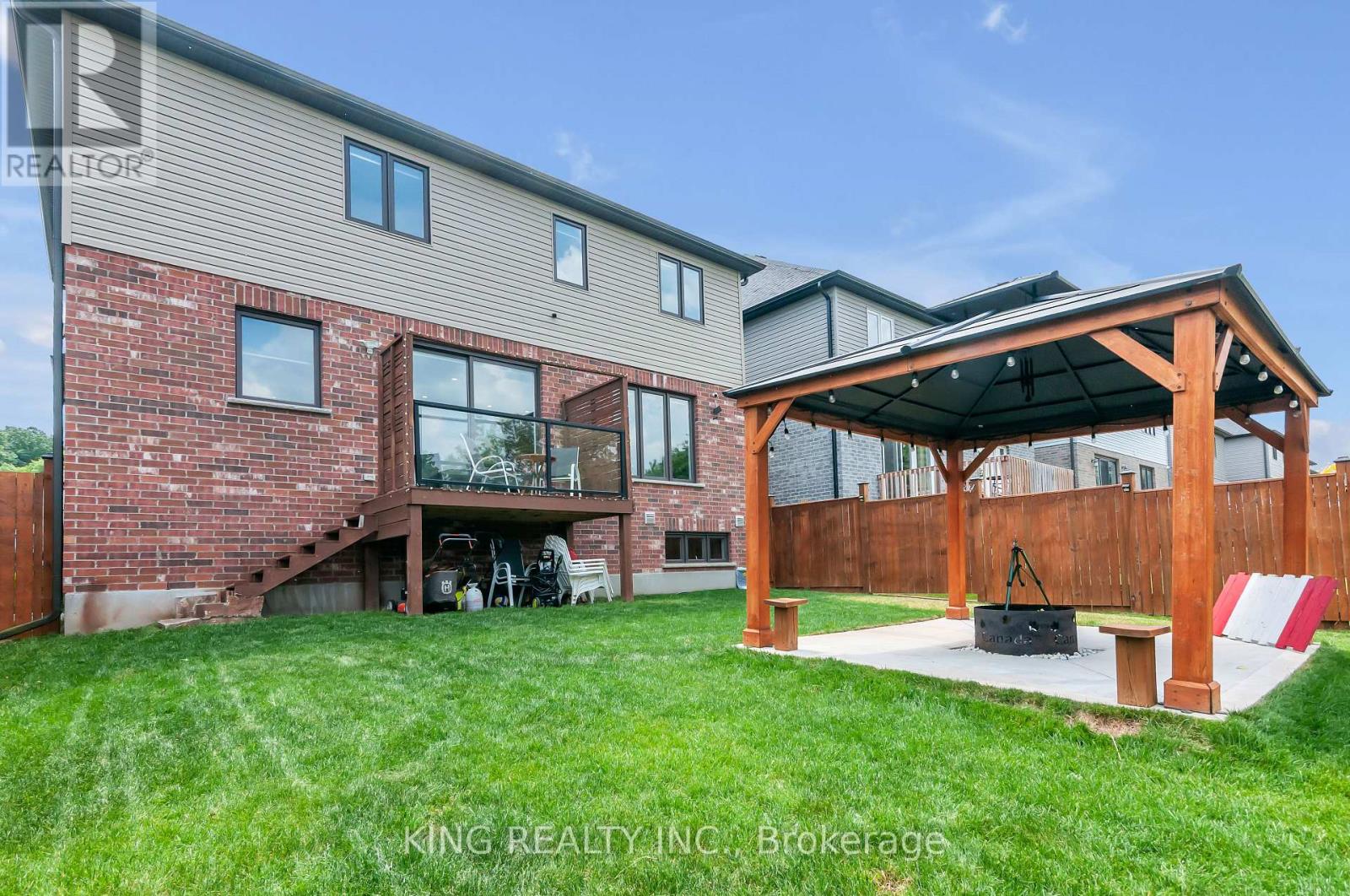 333 MASTERS DRIVE - Image 41