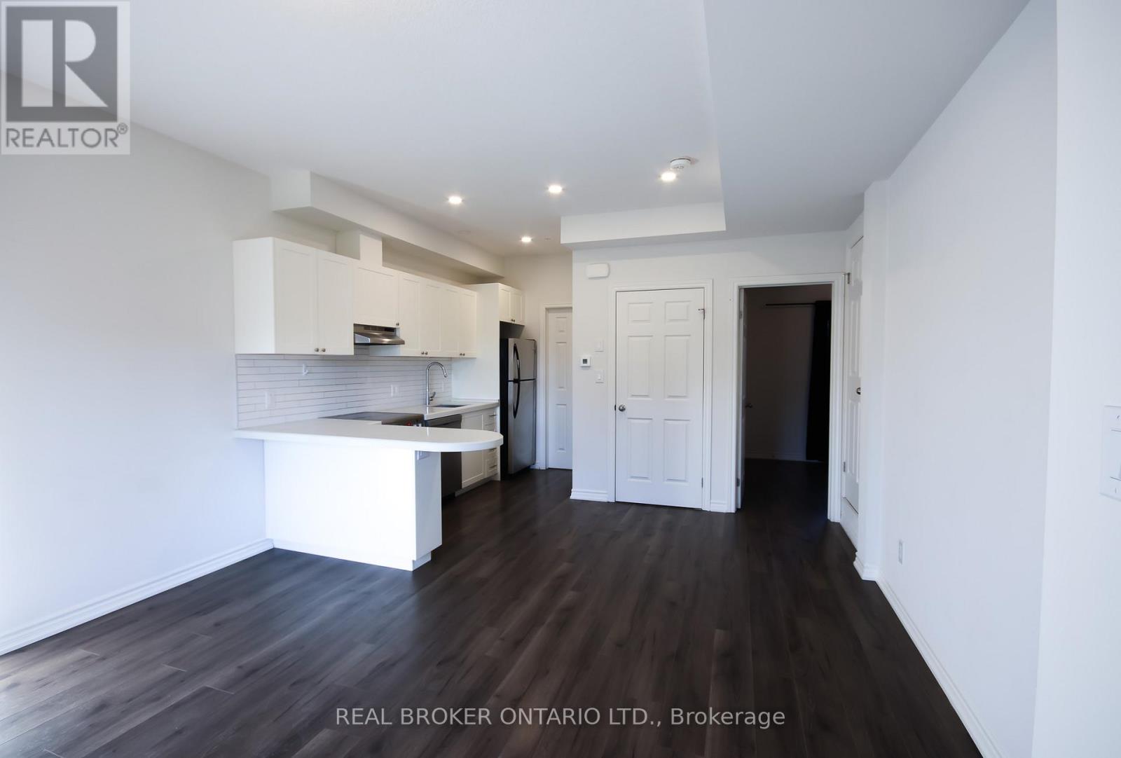 2B - 164 HEIMAN STREET — photo 2