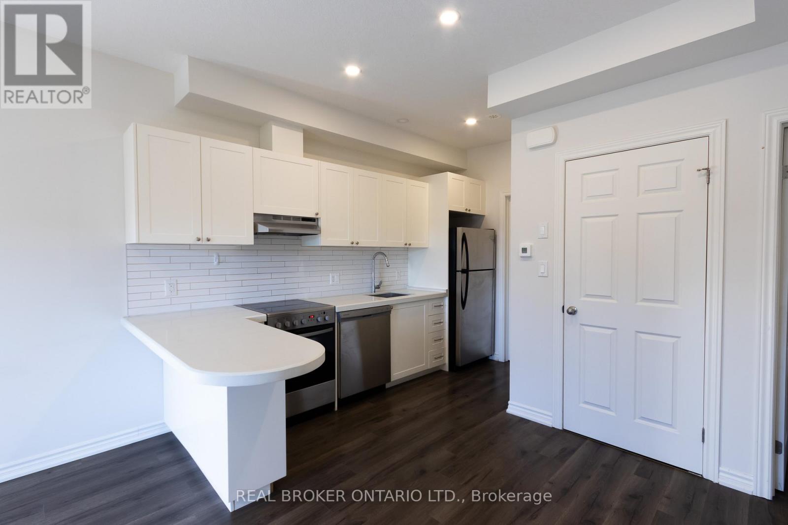 2B - 164 HEIMAN STREET — photo 3