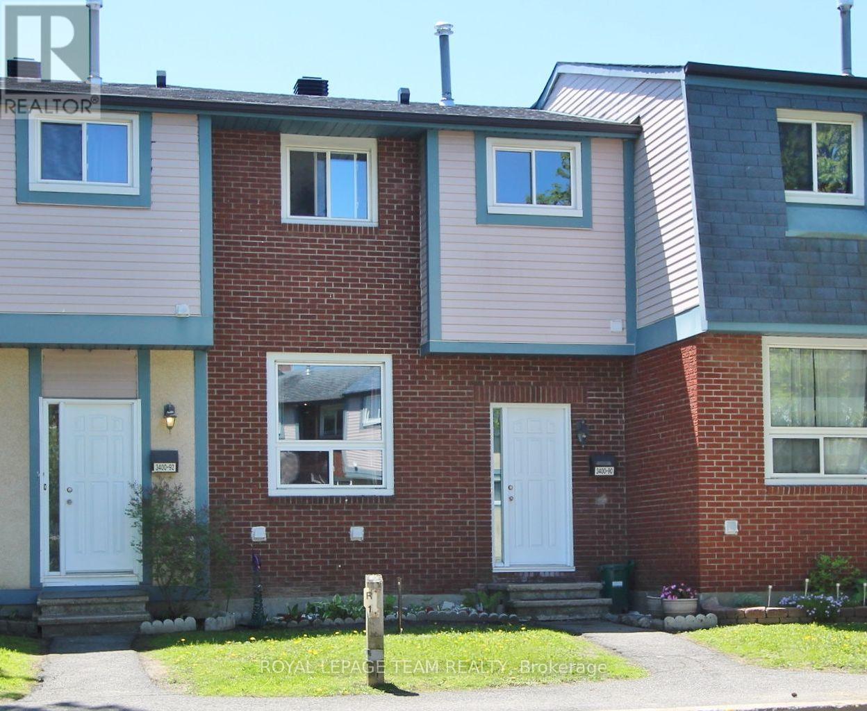 3 Bed, 2 Bath House for Sale in Ottawa – 90 – 3400 PAUL ANKA DRIVE, Ottawa – MLS# X13555936 - Image 4