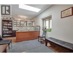 4606 48 Avenue, Red Deer, AB T4N3S9 Photo 8