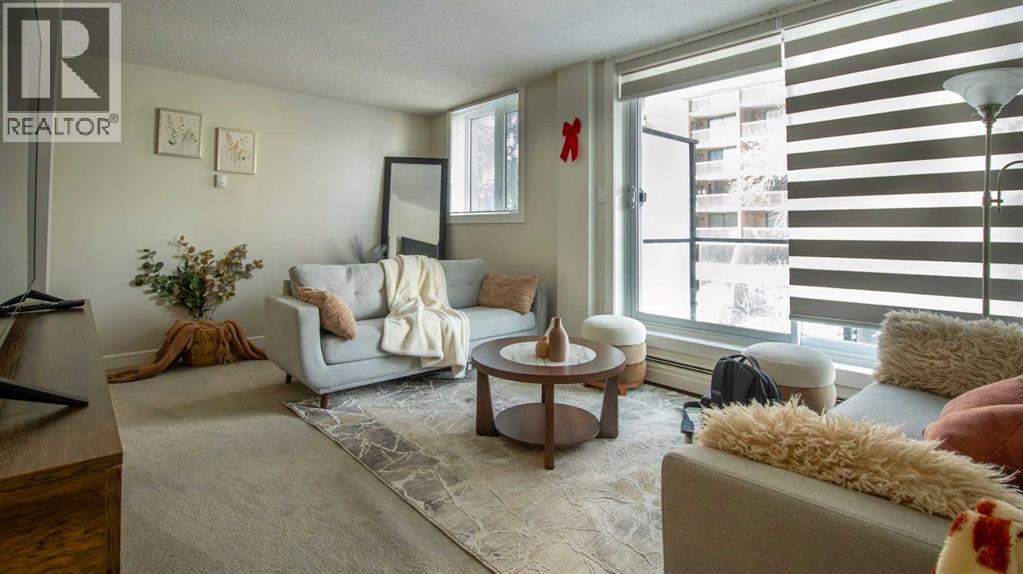 #302 1111 15 Avenue SW - 8
