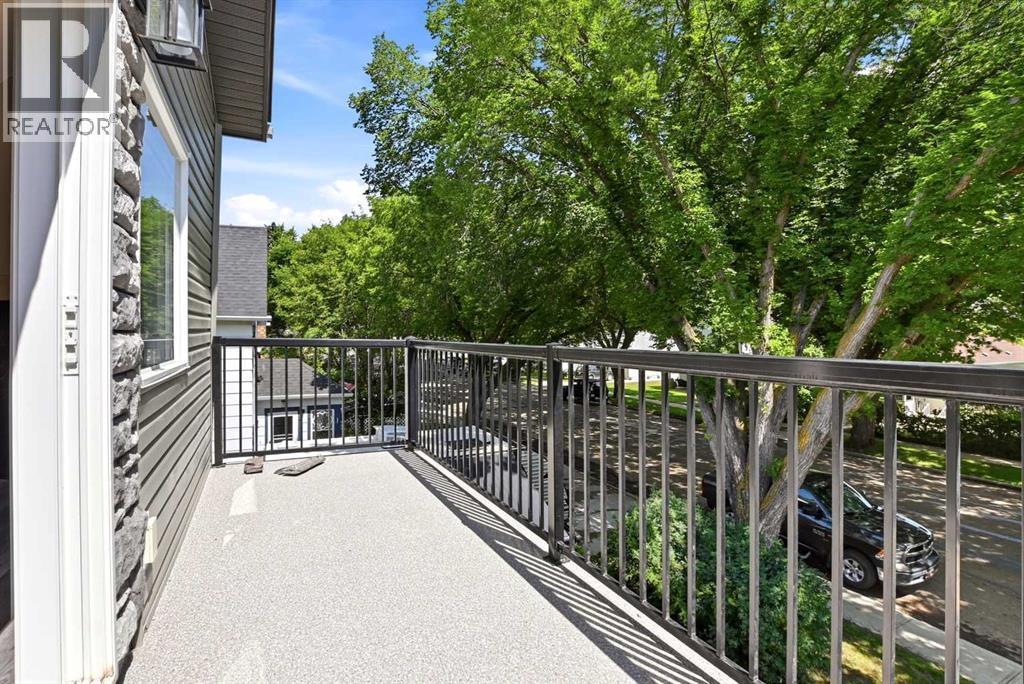 Listing photo – 5242 51 Street, Lacombe
