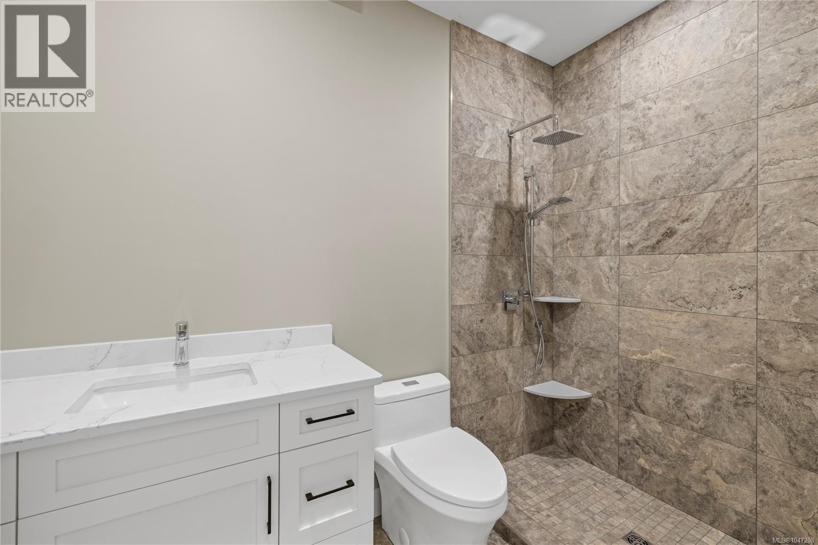 715 Doehle Ave - Image 33