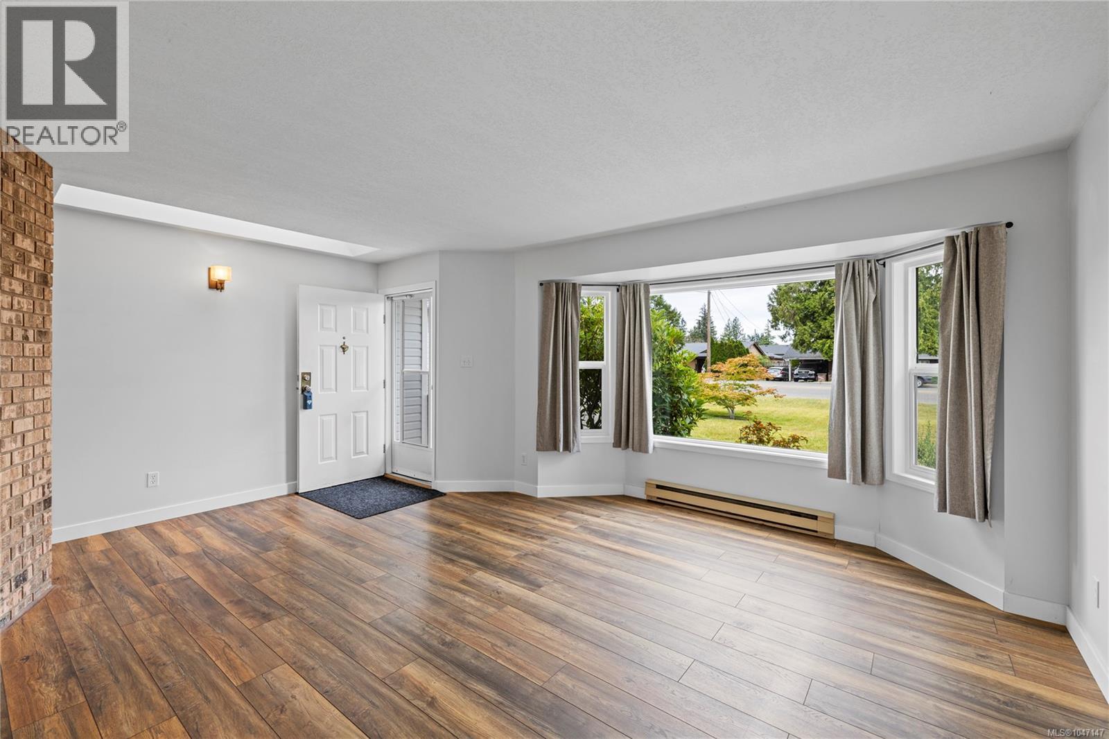 574 Hirst Ave - 17