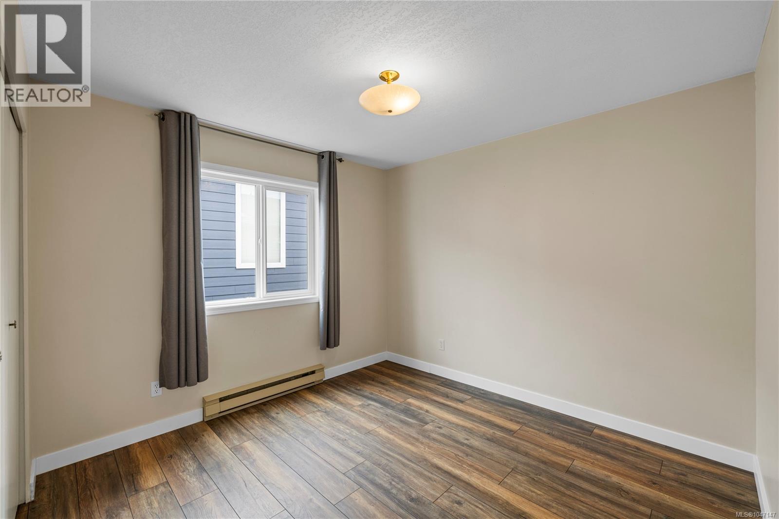 574 Hirst Ave - 31