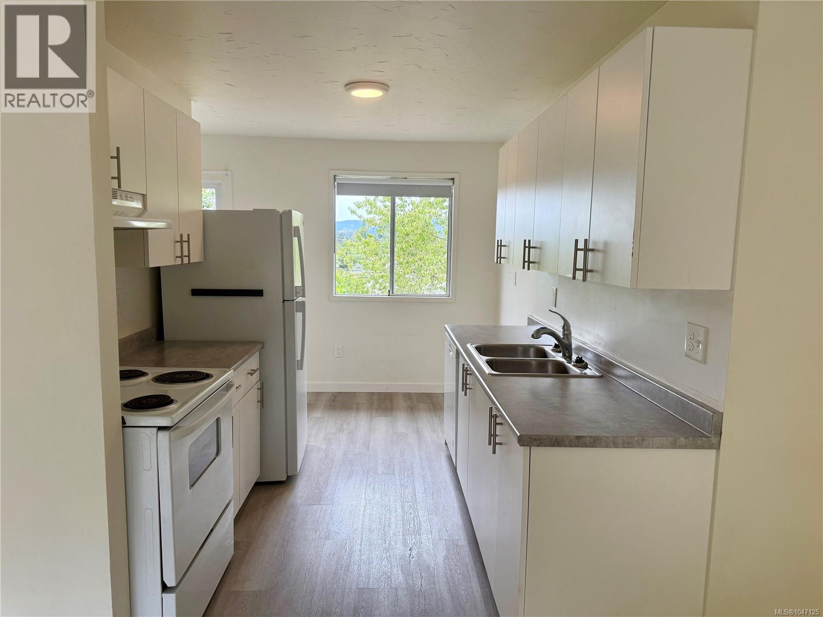 6185 Palahi Rd - Image 5